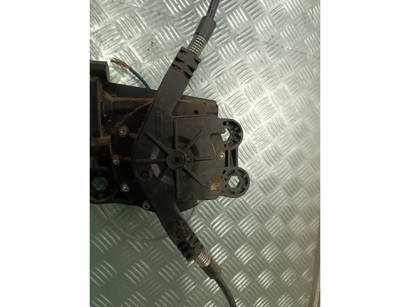 Recambio de elevalunas trasero derecho para mercedes-benz clase m (w163) referencia OEM IAM 63807940  ELECTRICO