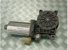 Recambio de motor elevalunas delantero izquierdo para bmw x5 (e53) 3.0d referencia OEM IAM 676283620630 0130821716 BOSCH