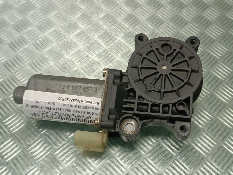 Recambio de motor elevalunas delantero izquierdo para bmw x5 (e53) 3.0d referencia OEM IAM 676283620630 0130821716 BOSCH