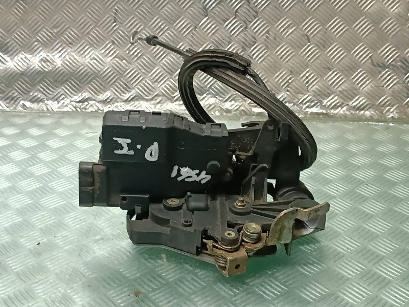 Recambio de cerradura puerta delantera izquierda para mercedes-benz clase m (w163) referencia OEM IAM A1637202935 20461104 