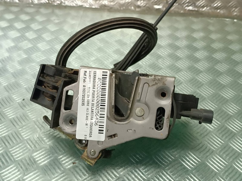 Recambio de cerradura puerta delantera izquierda para mercedes-benz clase m (w163) referencia OEM IAM A1637202935 20461104 