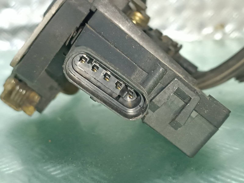 Recambio de cerradura puerta delantera izquierda para mercedes-benz clase m (w163) referencia OEM IAM A1637202935 20461104 