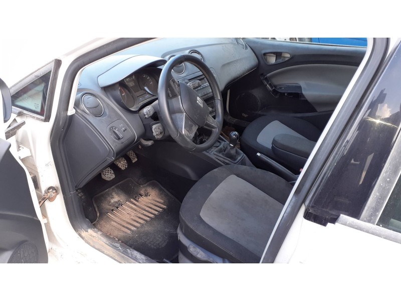 seat ibiza (6j5) del año 2014