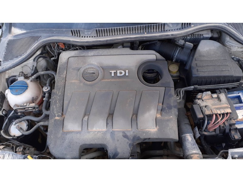 seat ibiza (6j5) del año 2014