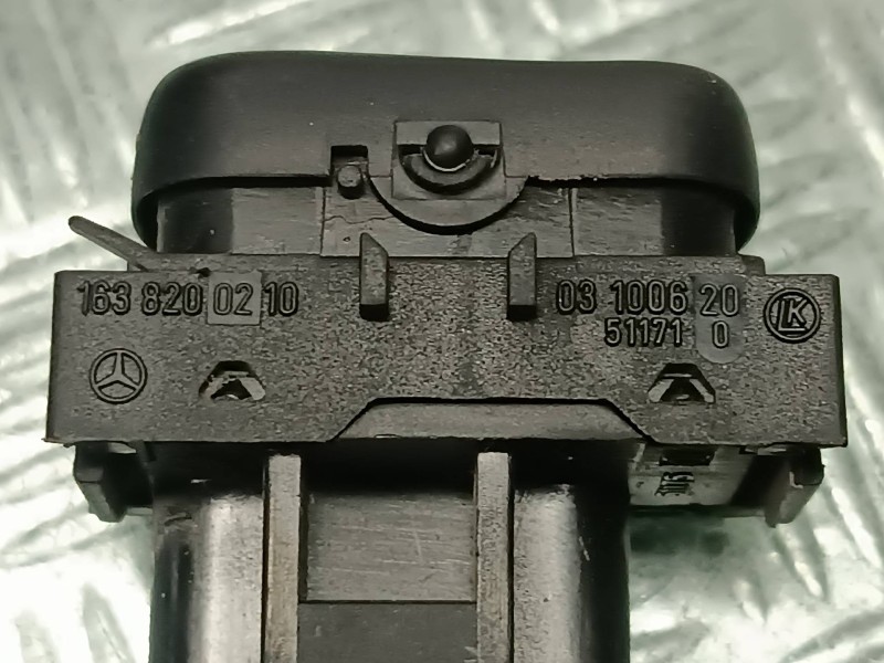 Recambio de interruptor para mercedes-benz clase m (w163) referencia OEM IAM 1638200210  CALEFACCION ASIENTO