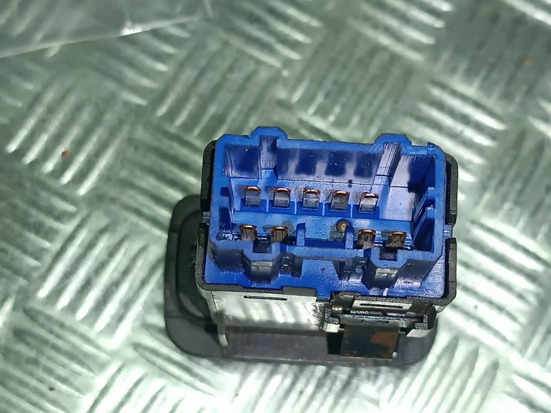 Recambio de warning para mg rover serie 400 (rt) referencia OEM IAM 50367ST3  CONECTOR 9 PINES