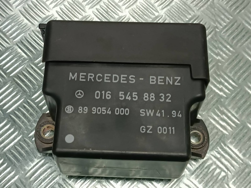 Recambio de caja precalentamiento para mercedes-benz clase e (w210) berlina referencia OEM IAM 0165458832 899054000 