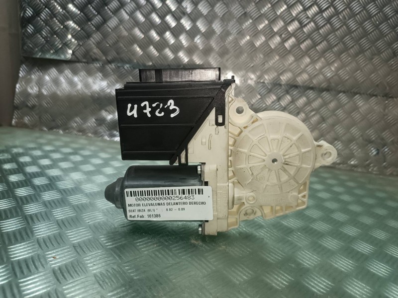 Recambio de motor elevalunas delantero derecho para seat ibiza (6l1) referencia OEM IAM 101386 103774 