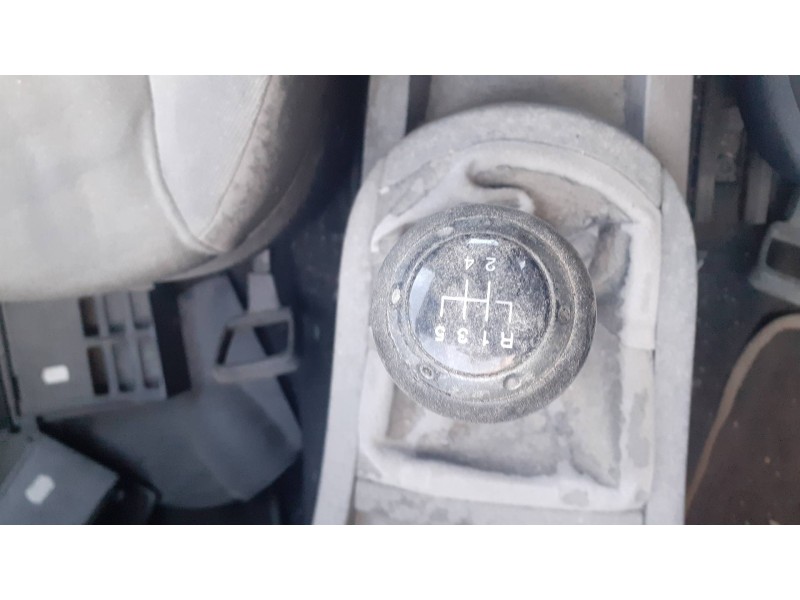 seat ibiza (6l1) del año 2006