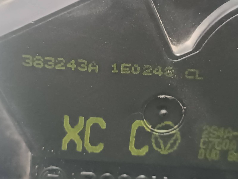 Recambio de cerradura puerta delantera derecha para ford focus berlina (cap) referencia OEM IAM 2S4AA21812CB  BOSCH