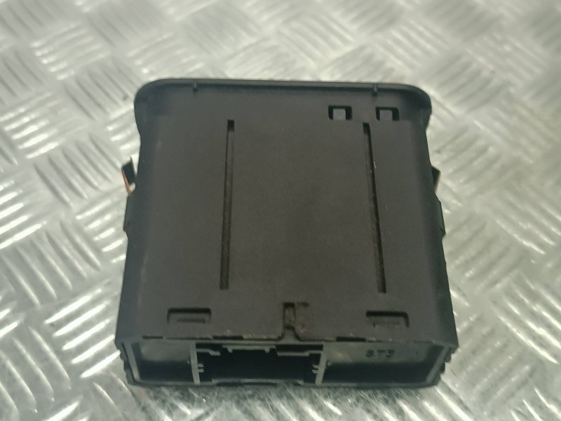 Recambio de interruptor para mg rover serie 400 (rt) referencia OEM IAM ST3  LUZ ANTINIEBLA