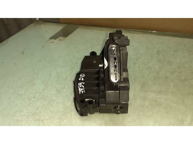 Recambio de cerradura puerta delantera derecha para ford focus lim. business referencia OEM IAM BM5AA21812BF 921760105 ELECTRICA