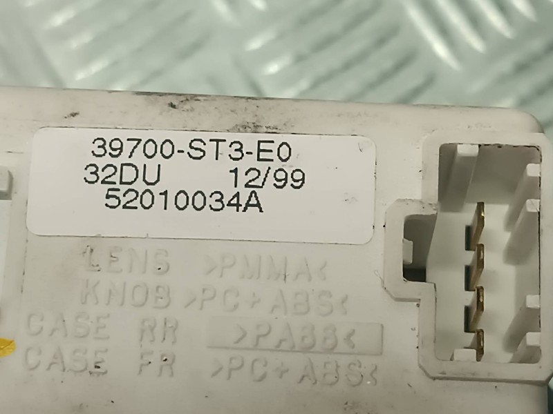 Recambio de pantalla multifuncion para mg rover serie 400 (rt) referencia OEM IAM 39700ST3E  RELOJ DIGITAL