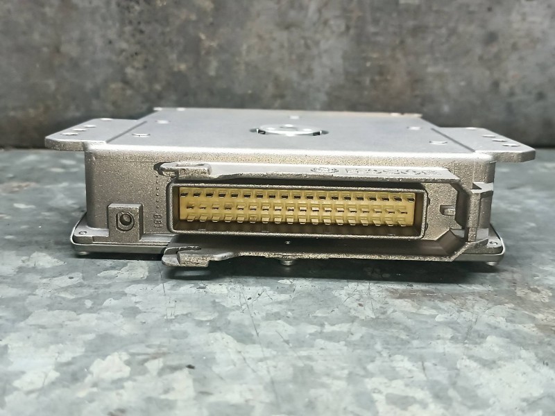 Recambio de centralita motor uce para mercedes-benz clase e (w210) berlina referencia OEM IAM A0175459032 0281001231 BOSCH