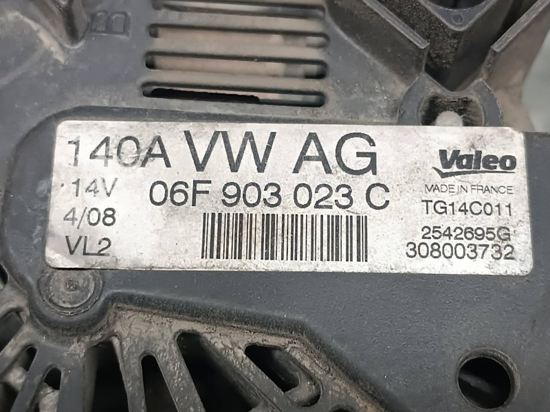 Recambio de alternador para seat leon (1p1) referencia OEM IAM 06F903023C  140A