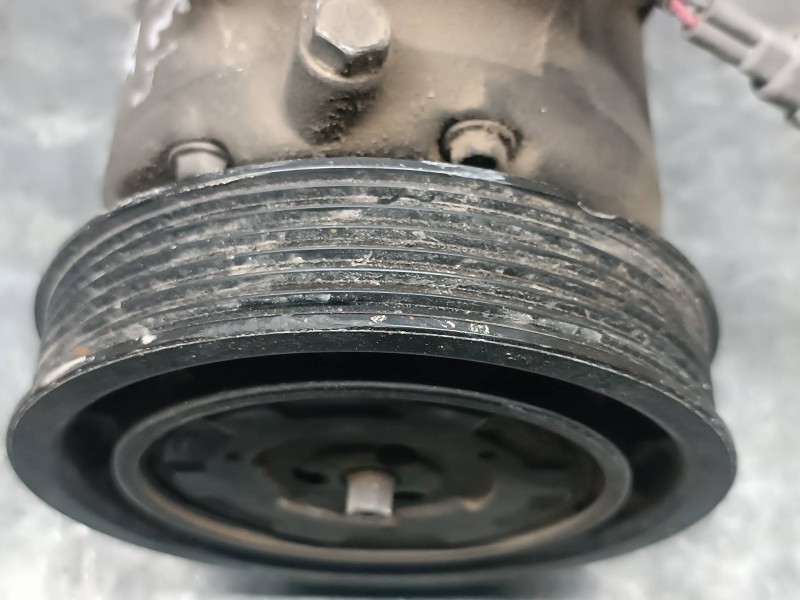 Recambio de compresor aire acondicionado para renault megane iii berlina 5 p referencia OEM IAM GE3825230  