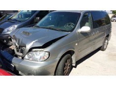 kia carnival ii del año 2004