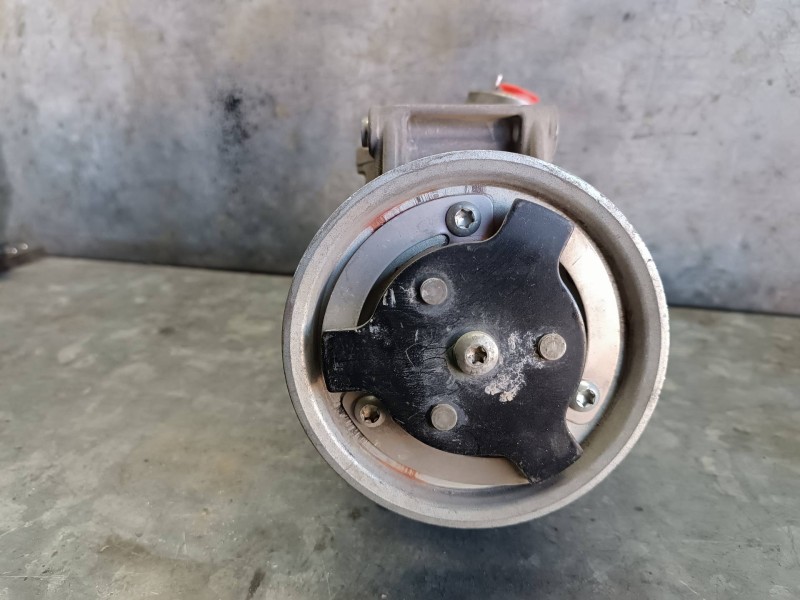 Recambio de compresor aire acondicionado para volkswagen touran (5t1) referencia OEM IAM 01140562M ACP634 220912