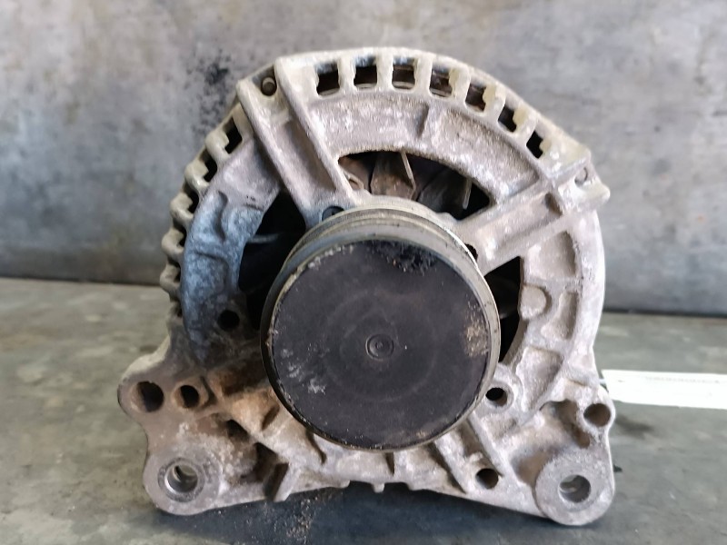 Recambio de alternador para audi a2 (8z) 1.4 tdi (55kw) referencia OEM IAM 045903023G  140A