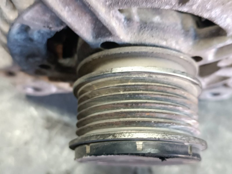 Recambio de alternador para audi a2 (8z) 1.4 tdi (55kw) referencia OEM IAM 045903023G  140A