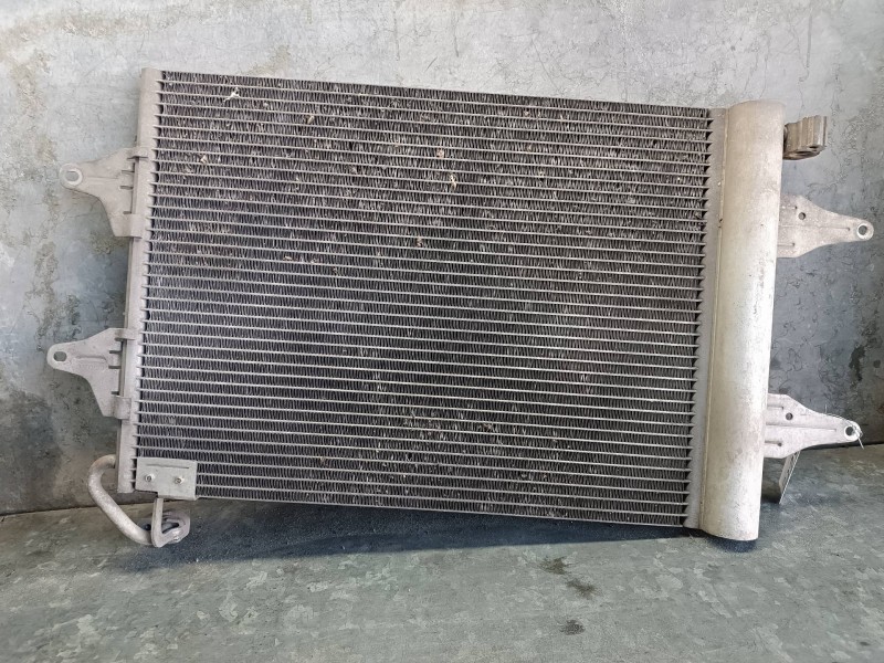 Recambio de condensador / radiador aire acondicionado para seat ibiza (6l1) referencia OEM IAM 6Q0820411J  