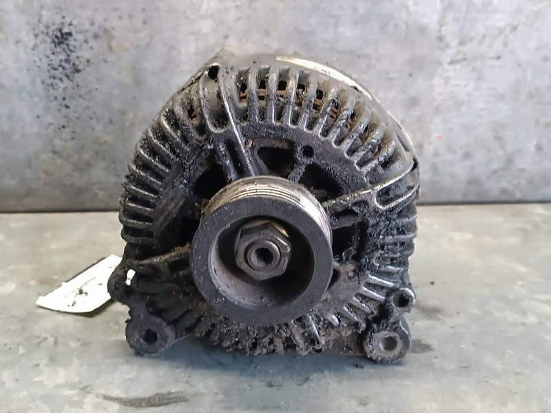 Recambio de alternador para audi a6 berlina (4f2) referencia OEM IAM EAA221182 T0170020 