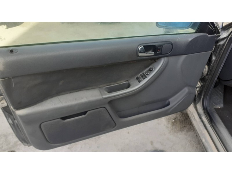 audi a3 (8l) del año 2000