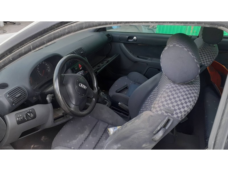 audi a3 (8l) del año 2000