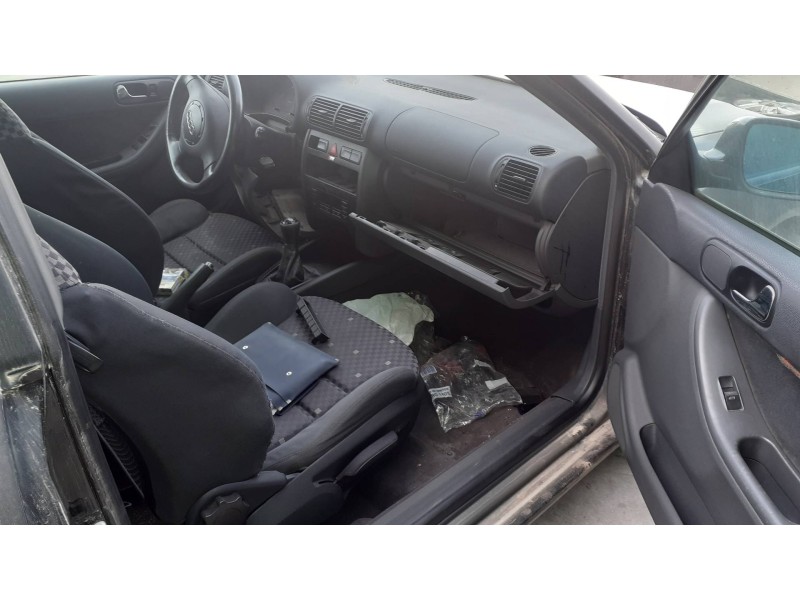 audi a3 (8l) del año 2000