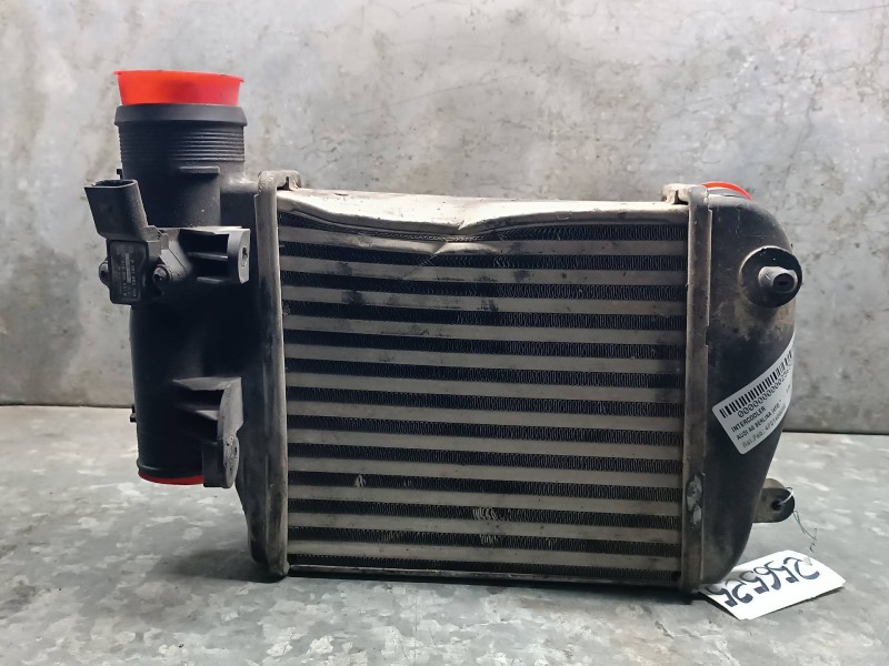 Recambio de intercooler para audi a6 berlina (4f2) referencia OEM IAM 4F0145805E 0281002399 038906051B