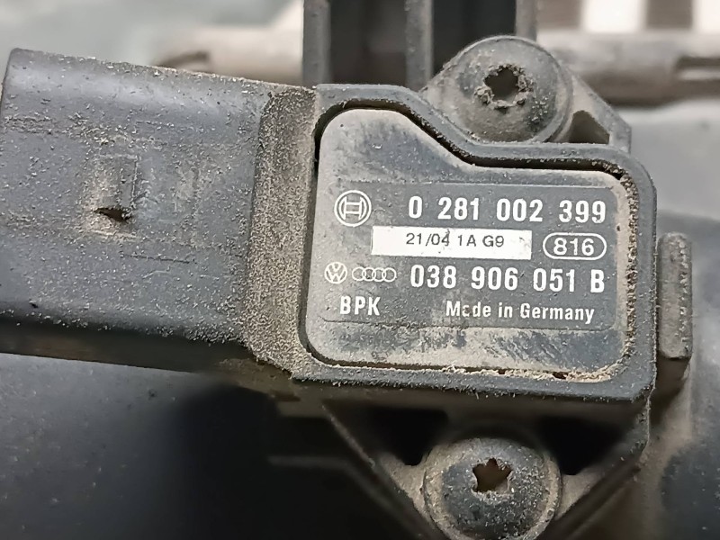 Recambio de intercooler para audi a6 berlina (4f2) referencia OEM IAM 4F0145805E 0281002399 038906051B