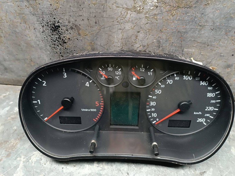 Recambio de cuadro instrumentos para audi a3 (8l) referencia OEM IAM 110080142 88311286 VDO