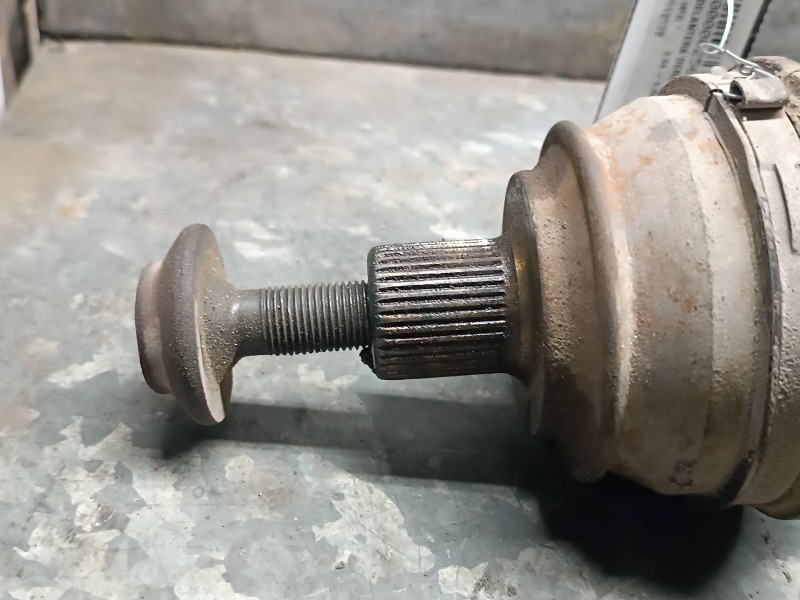 Recambio de transmision delantera derecha para audi a6 berlina (4f2) referencia OEM IAM 4F0501203B  