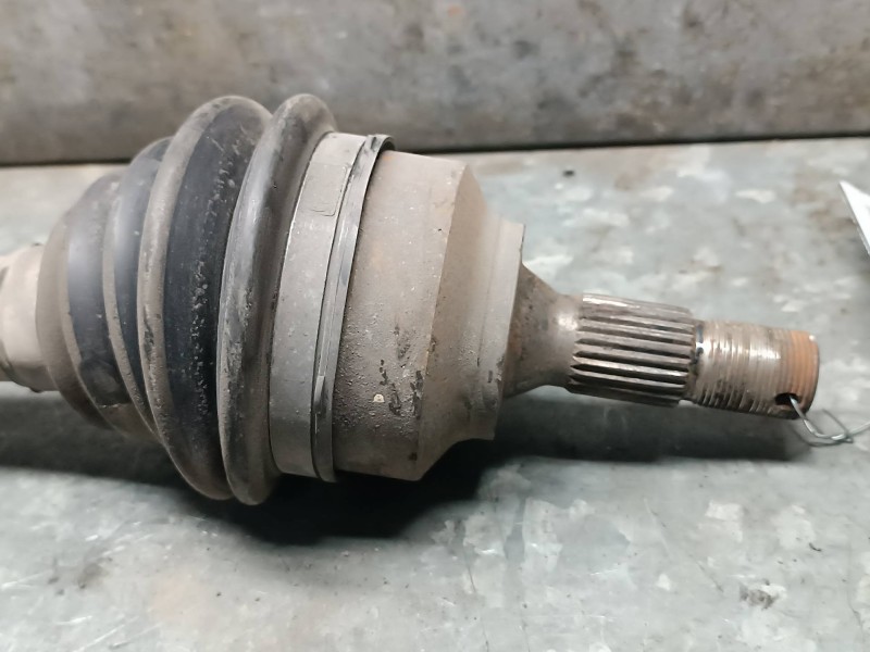 Recambio de transmision delantera izquierda para peugeot 207 referencia OEM IAM 9656135180 3745810 8NN25