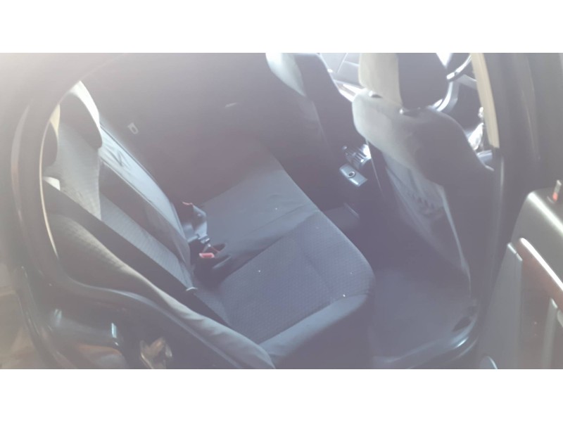 opel vectra c berlina del año 2003