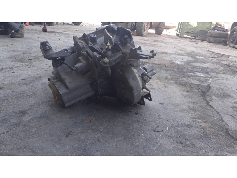 Recambio de caja cambios para citroen c4 berlina referencia OEM IAM 20V254 0140239C 