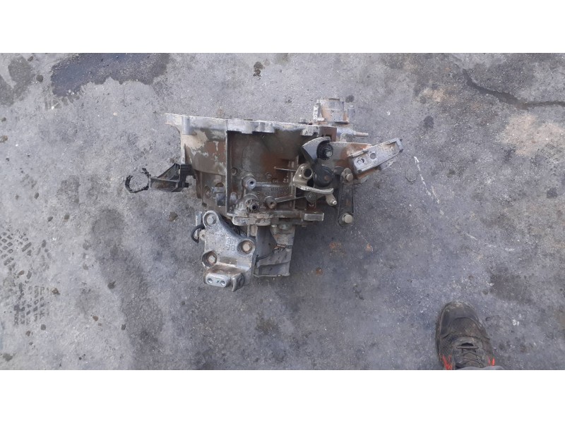 Recambio de caja cambios para citroen c4 berlina referencia OEM IAM 20V254 0140239C 