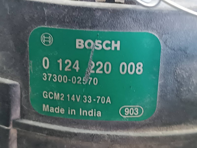 Recambio de alternador para hyundai i10 referencia OEM IAM 3730002570 0124220008 70A