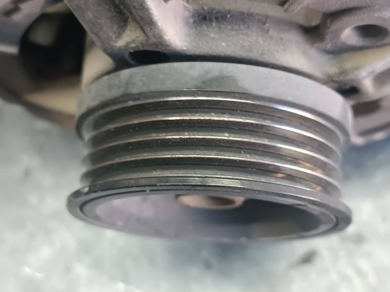 Recambio de alternador para hyundai i10 referencia OEM IAM 3730002570 0124220008 70A