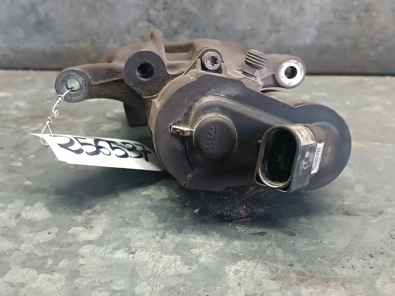 Recambio de pinza de freno trasera derecha para audi a6 berlina (4f2) referencia OEM IAM 32329695 E0910857B TRW