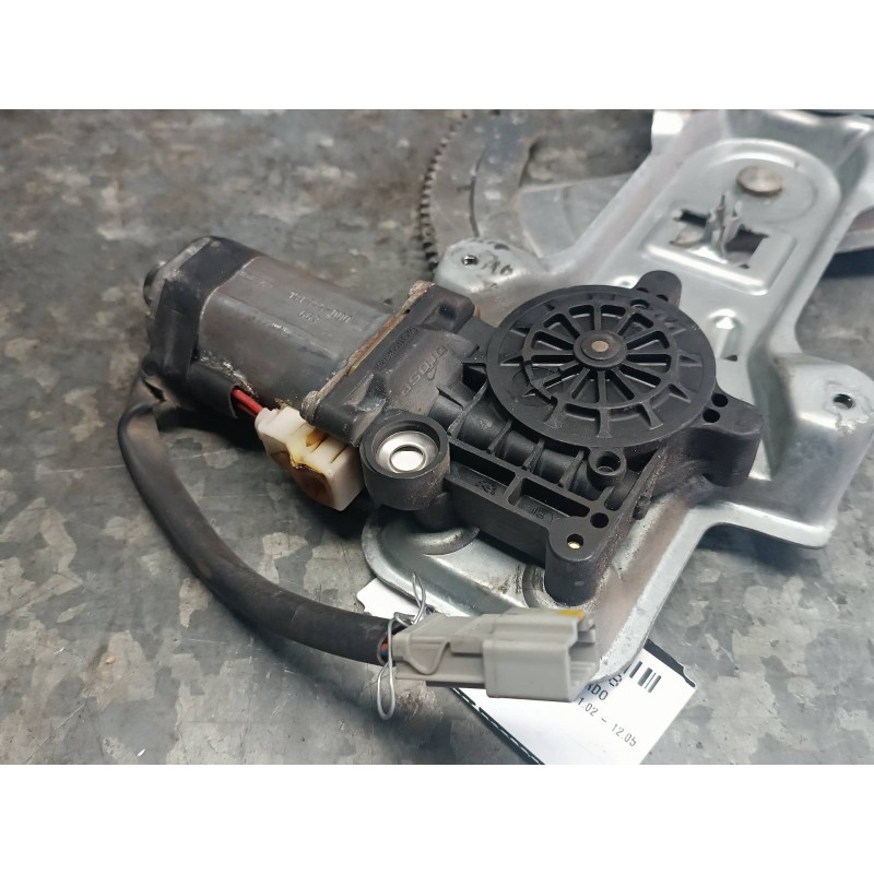 Recambio de elevalunas delantero izquierdo para citroen xsara picasso 1.6 sx referencia OEM IAM 0130821628 191395000 BOSCH