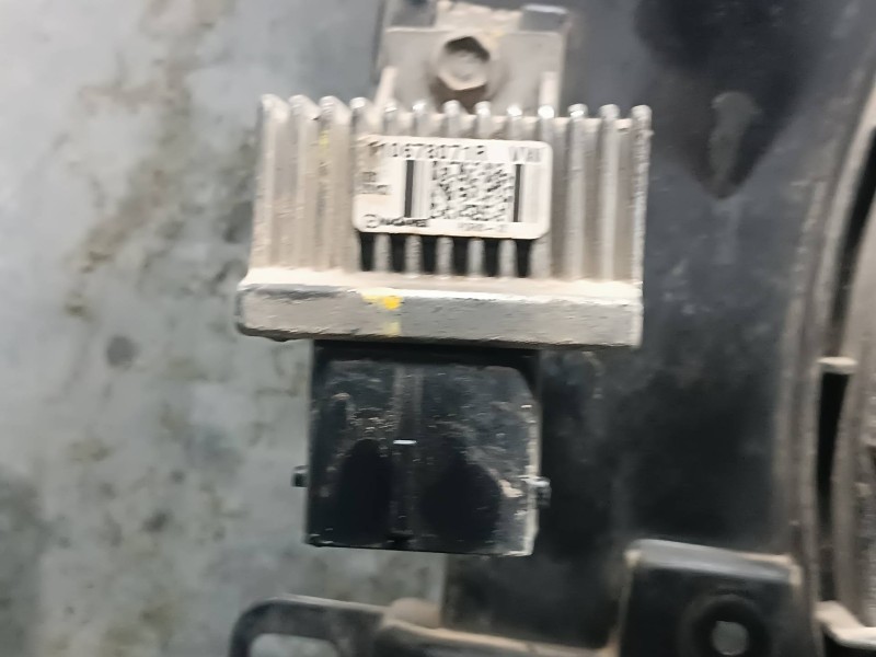 Recambio de electroventilador para dacia lodgy referencia OEM IAM 214818665R 8240636 