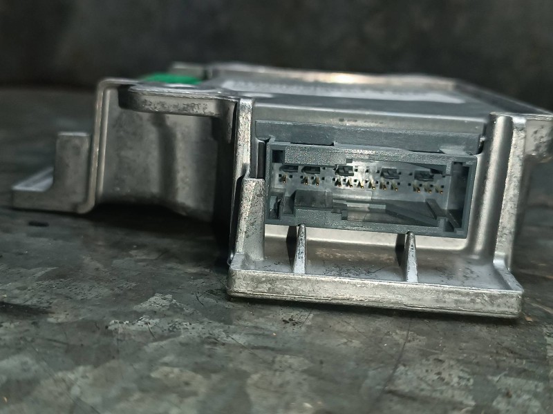 Recambio de centralita airbag para opel vectra c berlina referencia OEM IAM 13102022 330518650 5WK43261