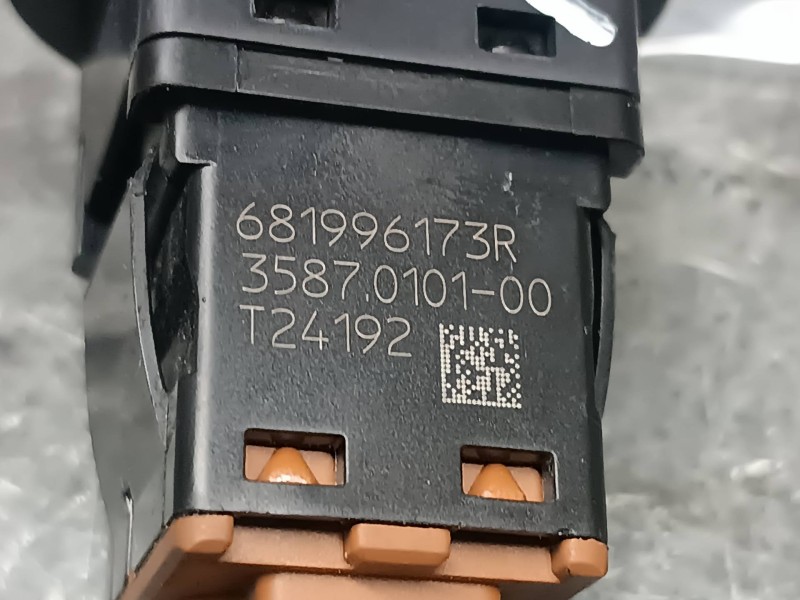 Recambio de interruptor para dacia duster ii referencia OEM IAM 681996173R  SENSOR AIRBAG