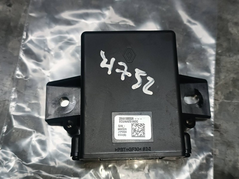 Recambio de modulo electronico para dacia duster ii referencia OEM IAM 28AA18855R  LECTOR TARJETA