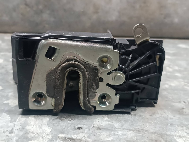 Recambio de cerradura puerta delantera derecha para dacia duster ii referencia OEM IAM PPRH10  