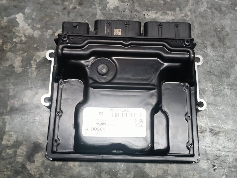 Recambio de centralita motor uce para dacia duster ii referencia OEM IAM 237109898S 237109897S 0281039674