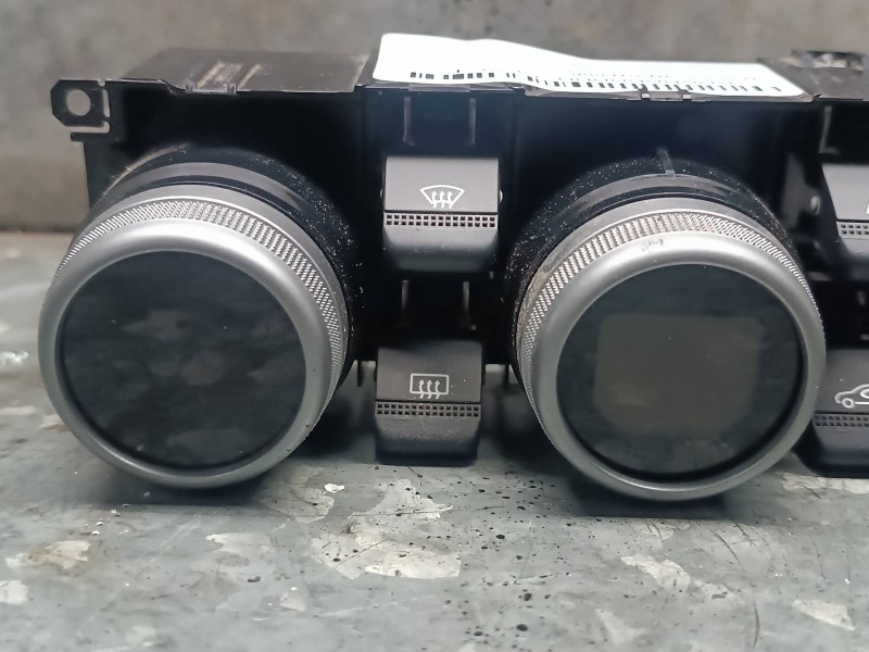 Recambio de mando climatizador para dacia duster ii referencia OEM IAM 275001148R  