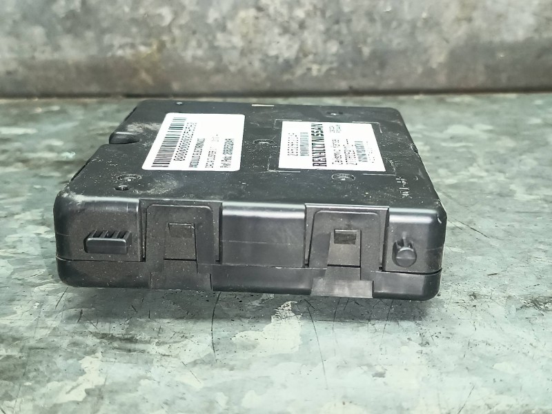 Recambio de modulo electronico para dacia duster ii referencia OEM IAM 285255204R 27760E911C 