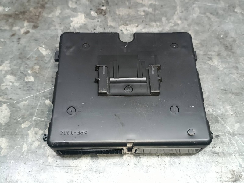 Recambio de modulo electronico para dacia duster ii referencia OEM IAM 285255204R 27760E911C 